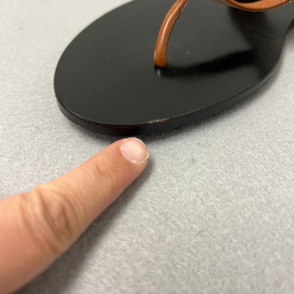 Gucci Double G Logo Leather Thong Sandal Womens 40 US 9 Summer Beach - Picture 10 of 16